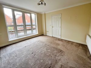 Master Bedroom- click for photo gallery
